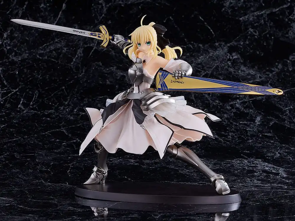 Fate/Stay Night Plamatea Plastic Model Kit Reincarnation Saber Lily Distant Avalon 20 cm
